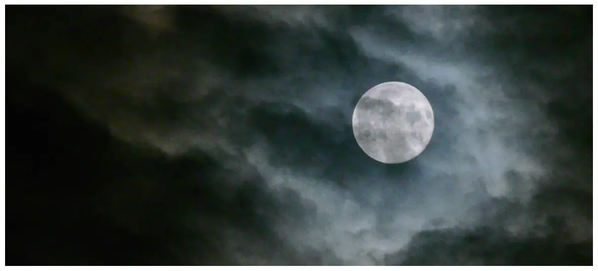 Selenophobia (Fear of the Moon)